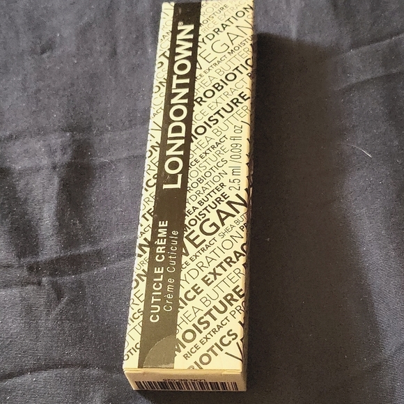 Cuticle cream - Picture 1 of 1